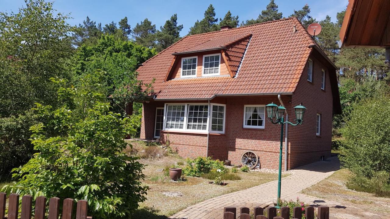 Ferienhaus Am Waldrand Stedden 빌라 외부 사진